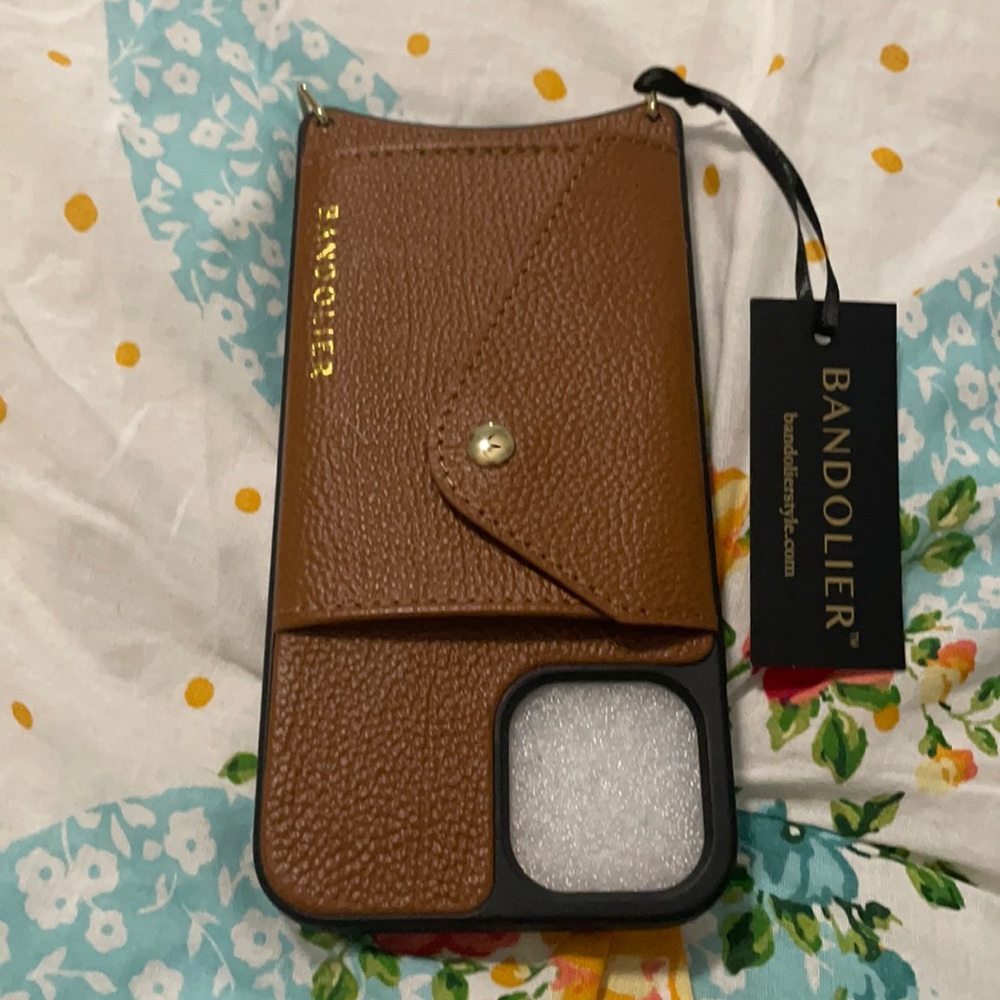 Phone case crossbody